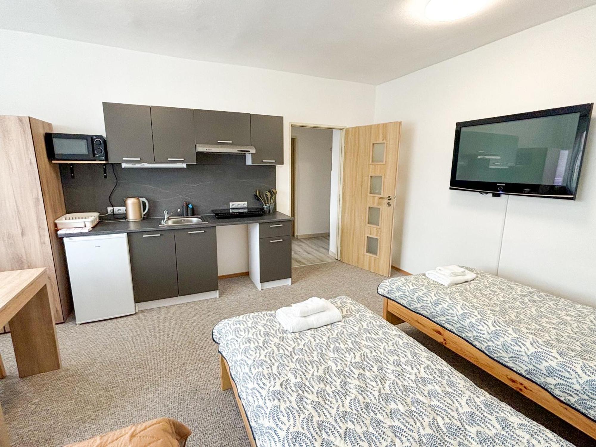 Vivi Apartments Liptovský Mikuláš 外观 照片